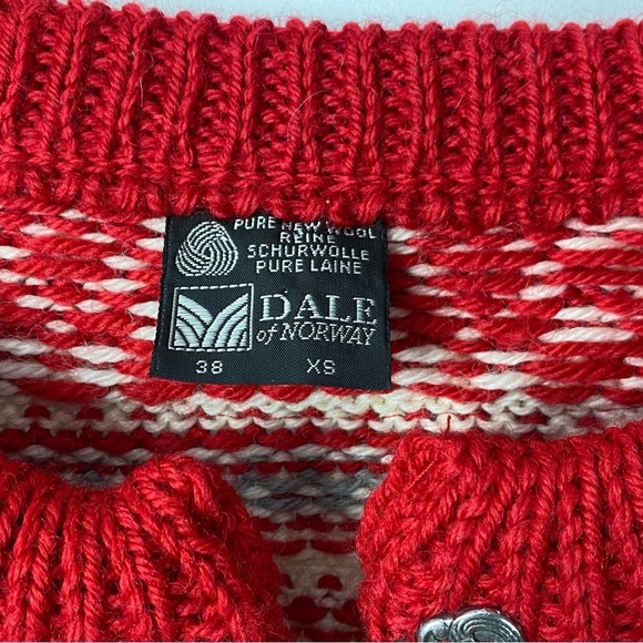 Dale of Norway Red Fair Isle Wool Sweater Cardigan - Picture 10 of 11